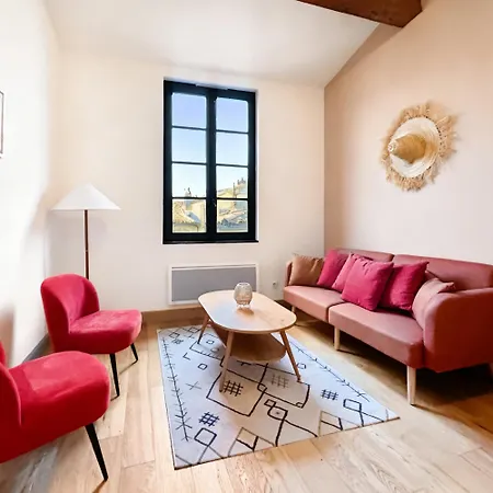 Duplex En Plein Centre De Nîmes