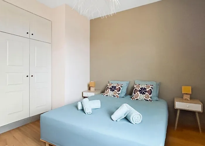 Duplex En Plein Centre De *