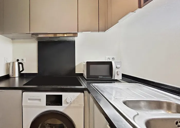 Duplex En Plein Centre De * Nîmes