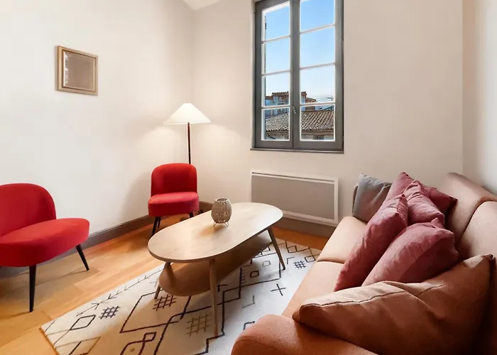 Apartment Duplex En Plein Centre De Nîmes